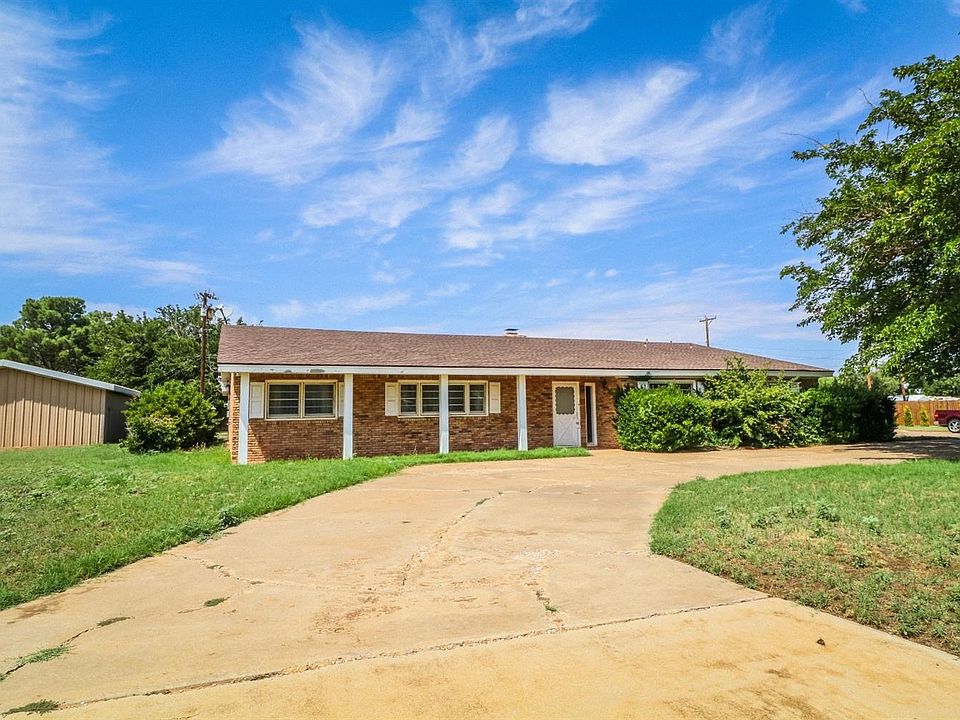 802 14th St, Seagraves, TX 79359 Zillow