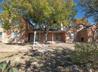 1307 Nix Rd, Lampasas, TX 76550