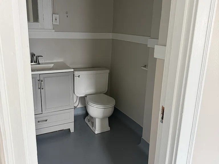809 S I St #306 — Photo 5