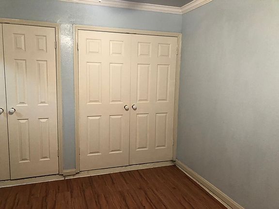 4th image of 8812 Pineridge Dr