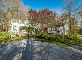 15879 Hemlock Rd, Chagrin Falls, OH 44022