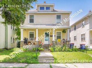 752 Crescent St NE #2, Grand Rapids, MI 49503