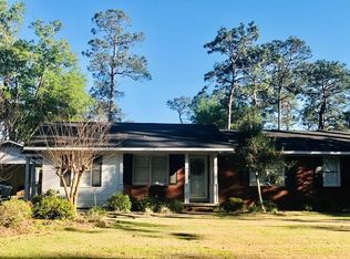 2402 Thomas St, Adel, GA 31620