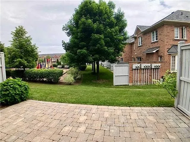 3 bed, $3,600 — Photo 3