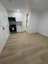 16-91 Linden Street, #1