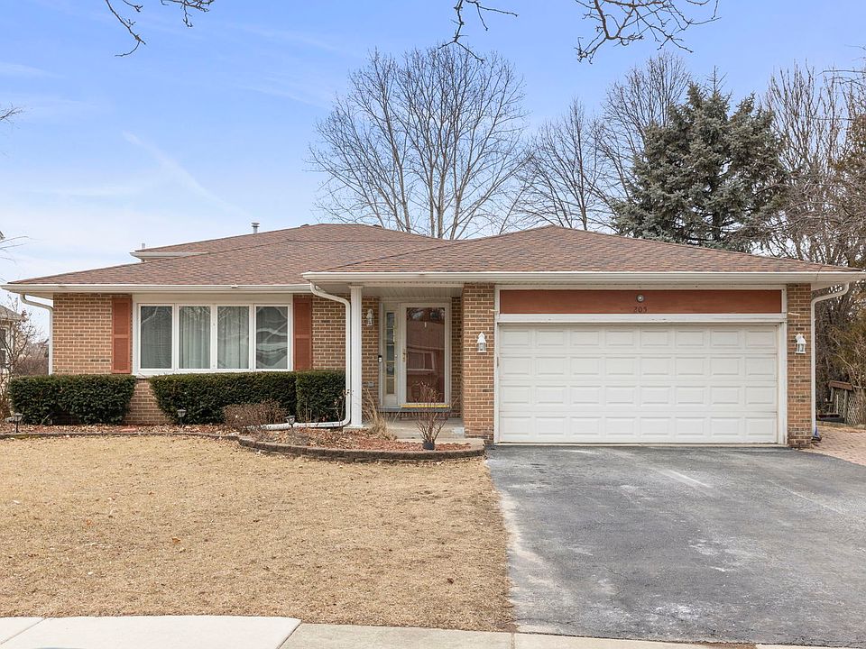 1st image of 205 Beaver Creek Dr