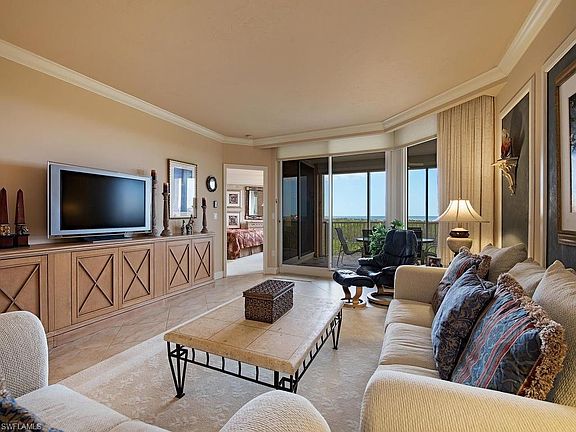 3rd image of 7117 Pelican Bay Blvd APT 506
