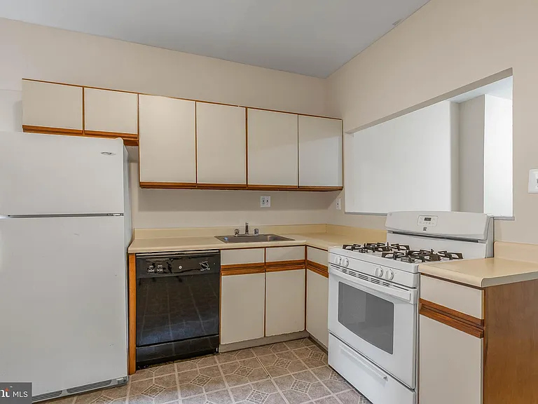 1632 S 4th St #1 — Photo 9