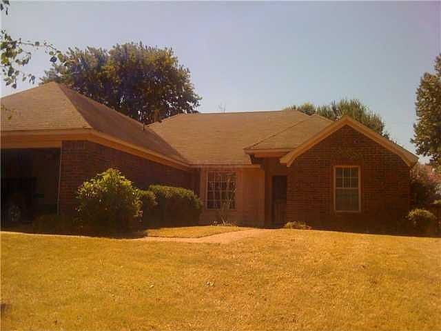 1st image of 4599 Tracy Lynn Dr