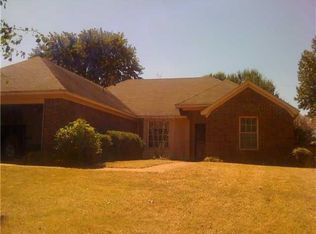 4599 Tracy Lynn Dr, Memphis, TN 38125