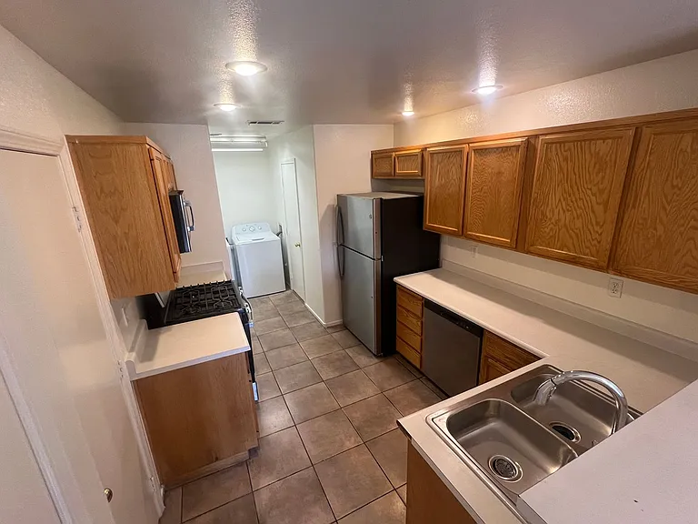 8112 Autumn Star Ave — Photo 8
