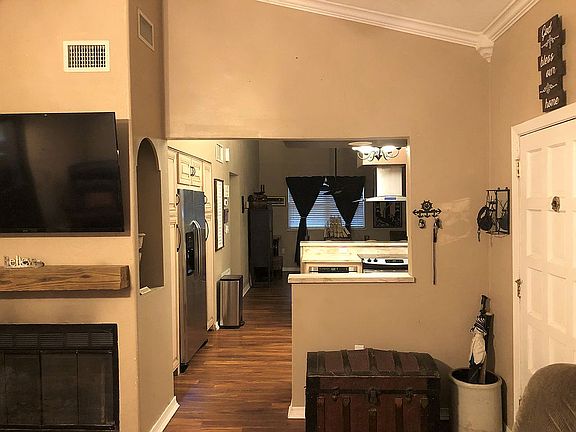 5th image of 307 Loruna Dr