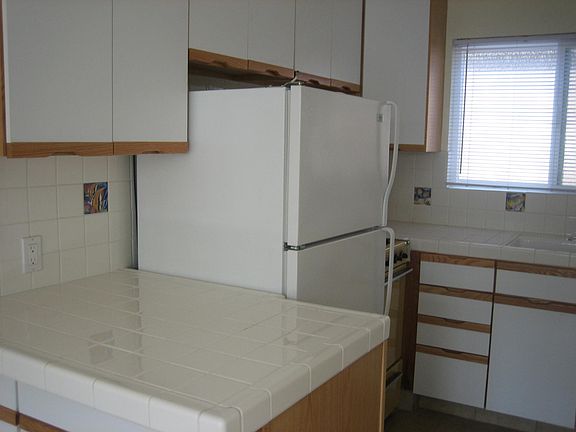 3rd image of 5133 Long Branch Ave