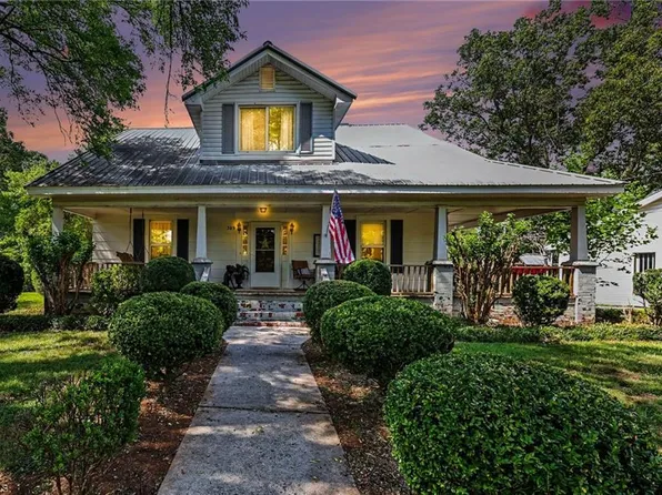 389 Paul Musgrave Rd, Lexington, NC 27292