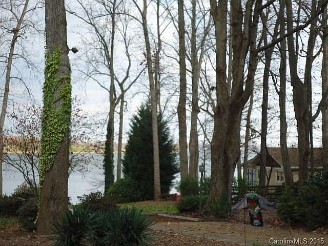 2nd image of 146 Washam Rd