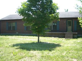 12404 Charlestown New Market Rd, Marysville, IN 47141