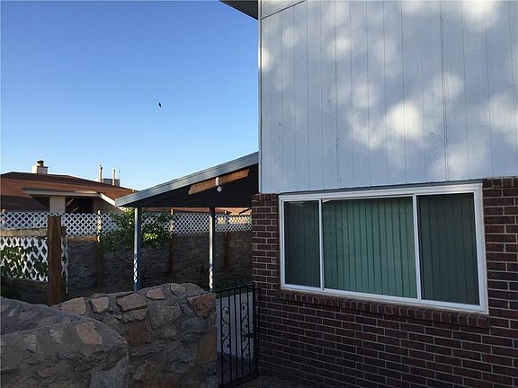 4th image of 10929 Highwood Way #A