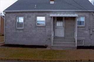 1st image of 307 Oak Ct