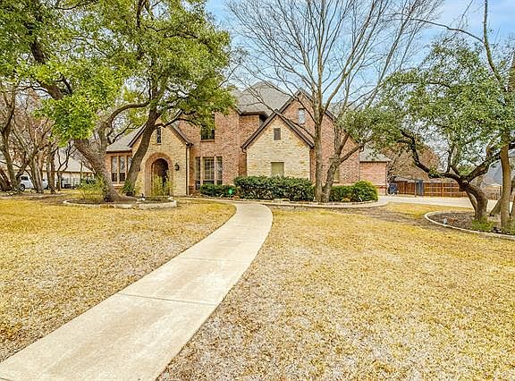 2nd image of 3925 Lakewood Heights Ct