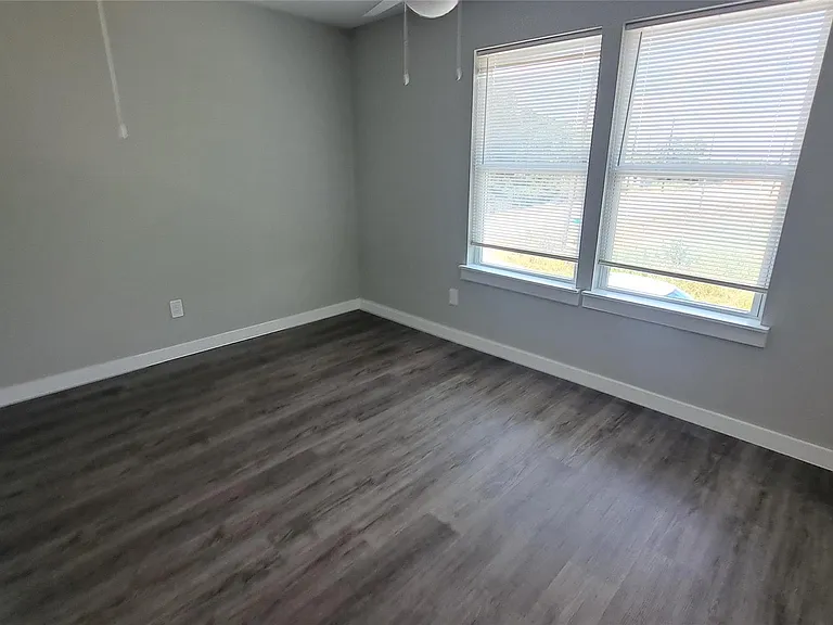 9806 Fillmore St #B — Photo 9
