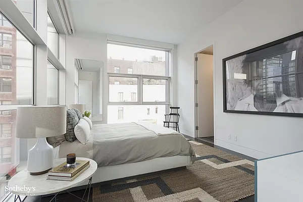 Rented by Sotheby's International Realty | media 20