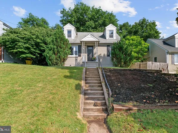 12 Birch Ave, Glen Burnie, MD 21061