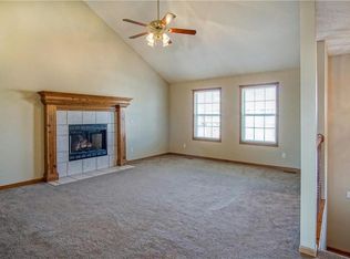 1111 Ridgeway Dr, Raymore, MO 64083