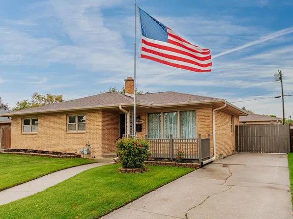 1020 Coronada DRIVE, Racine, WI 53402