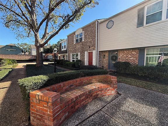 3rd image of 2115 Winrock Blvd #40
