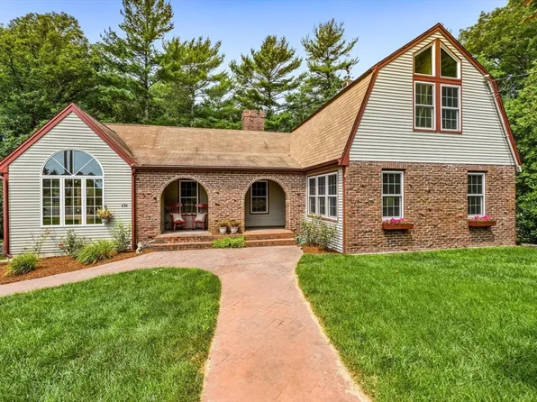 434 Lincoln St, Duxbury, MA 02332