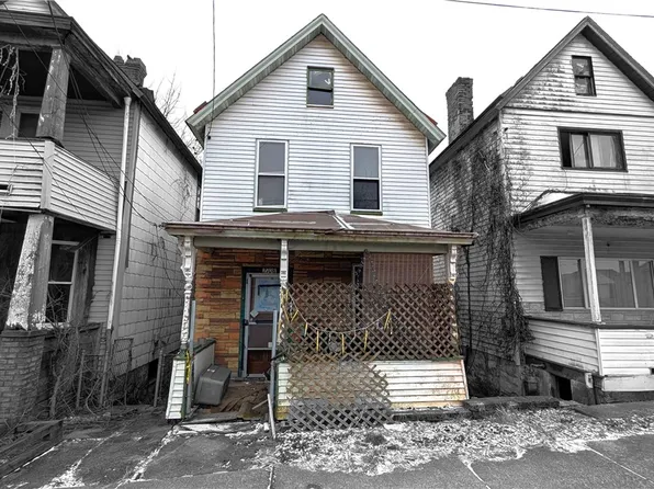 2708 Garbett St, McKeesport, PA 15132