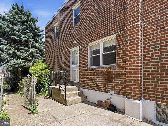 3rd image of 649 Lawler St