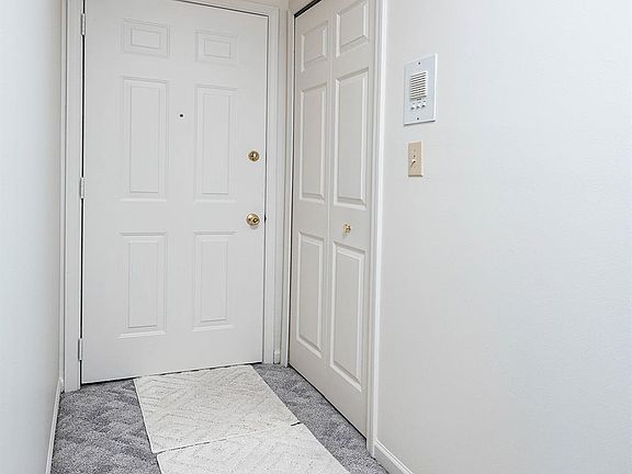 2nd image of 1660 River Rd APT 53