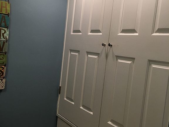 5th image of 199 Deepwood Dr