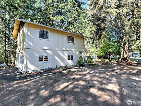 5th image of 190 E Stavis Road