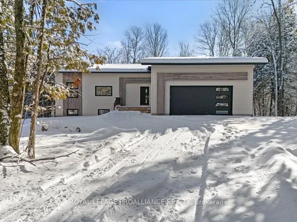 1378 Slab St, Centre Hastings, ON K0K 2K0