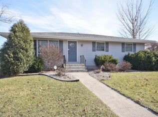 9301 Waymond Ave, Highland, IN 46322