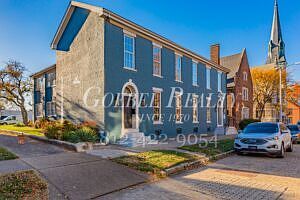 1st image of 315 SE 1st St