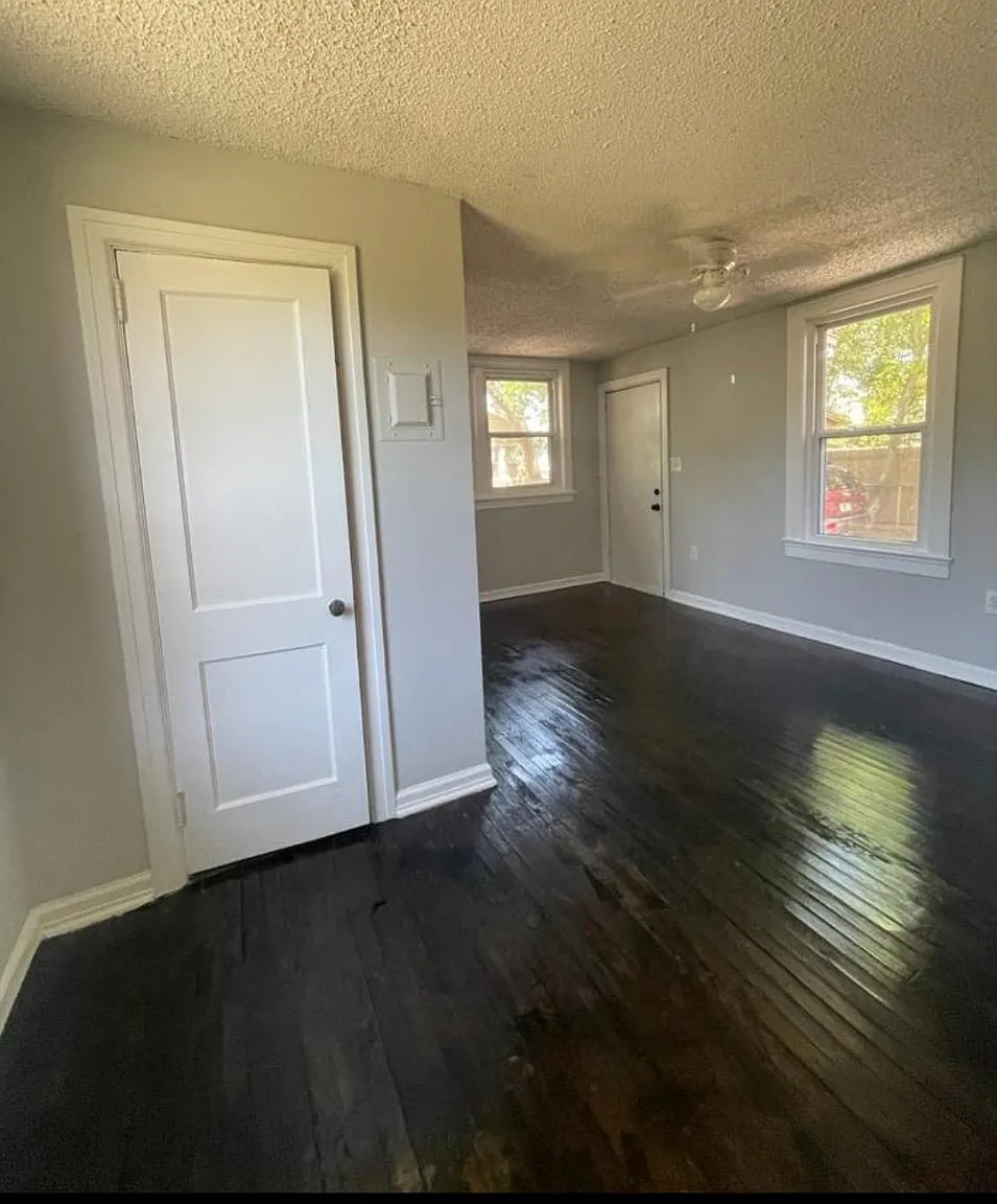 1 bed, 600 sqft, $950 — Photo 2