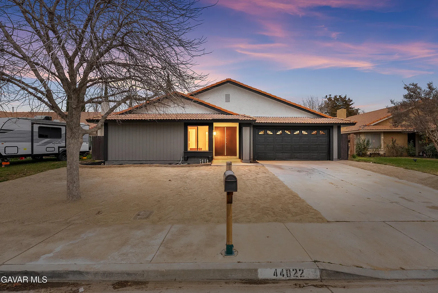 44022 Andale Ave photo 1
