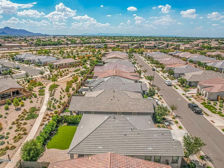 22503 E Calle De Flores — Photo 36