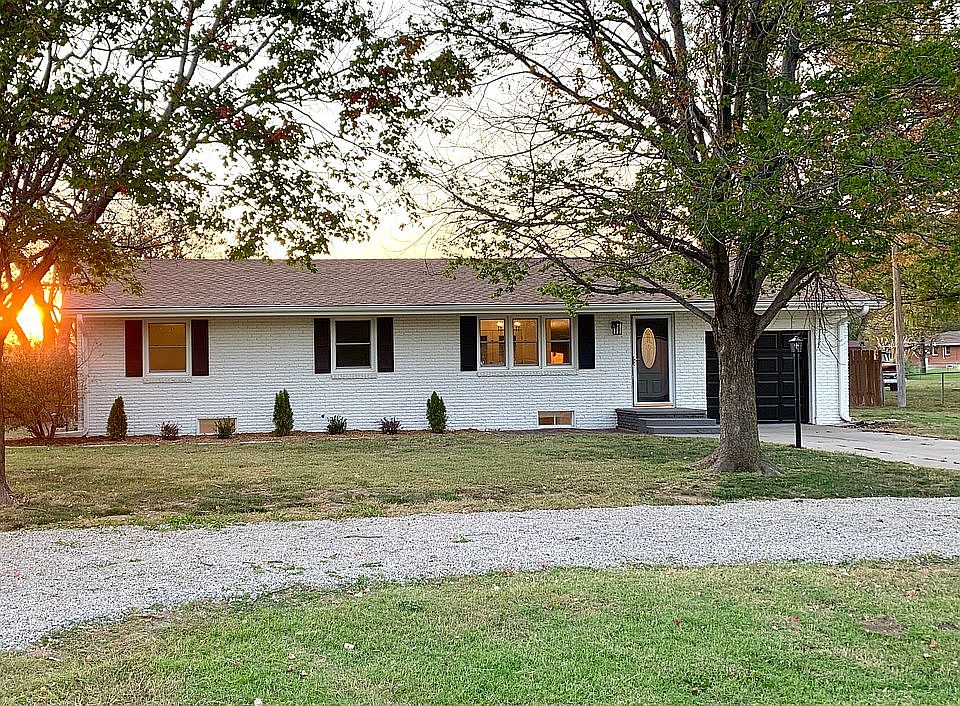 1st image of 1801 Wesbrook Dr