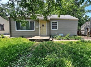 1733 SW Green Acres Ave, Topeka, KS 66604