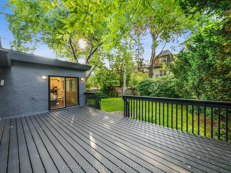 16 Elderwood Dr — Photo 39
