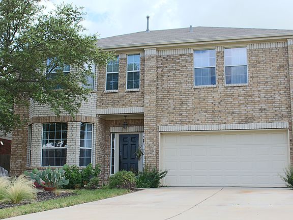 2nd image of 2402 Roseglen Dr