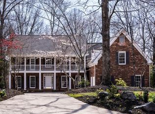 1275 Northcliff Trce, Roswell, GA 30076