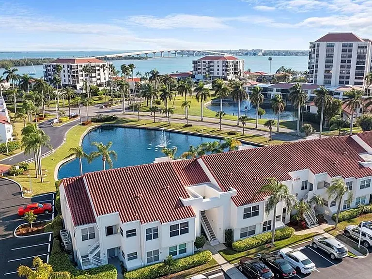 6061 Bahia Del Mar Blvd #209 — Photo 13