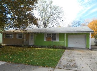 1780 Violet St, Aurora, IL 60505