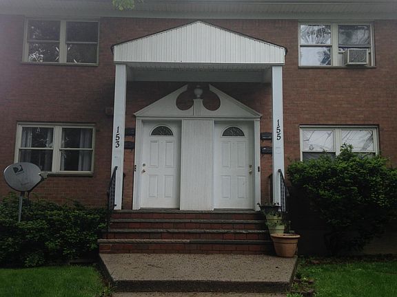 2nd image of 153 Clinton Ave