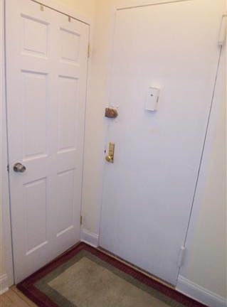 4th image of 170 W 73rd St APT 6D1